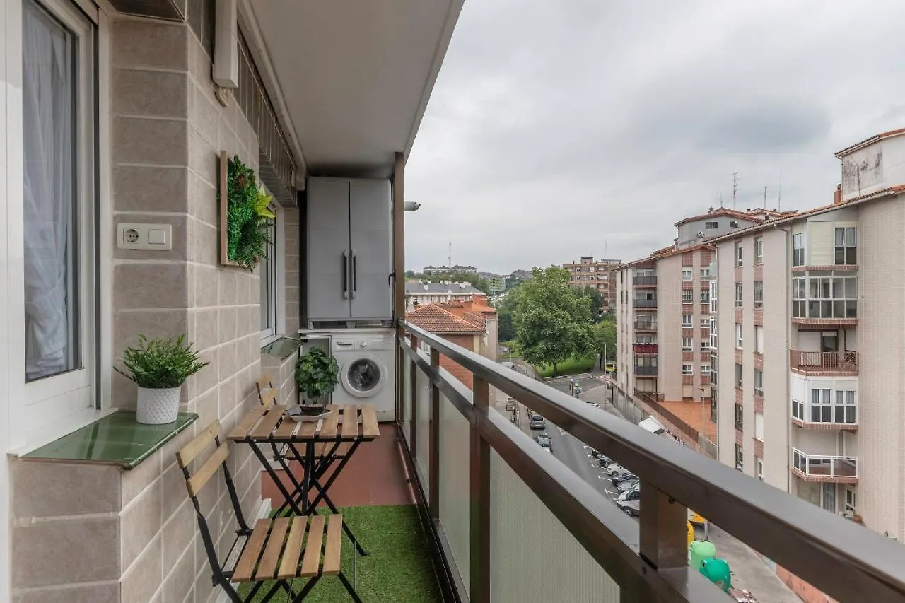 Apartamento Amplio Y Luminoso En Lejona 0*,  España